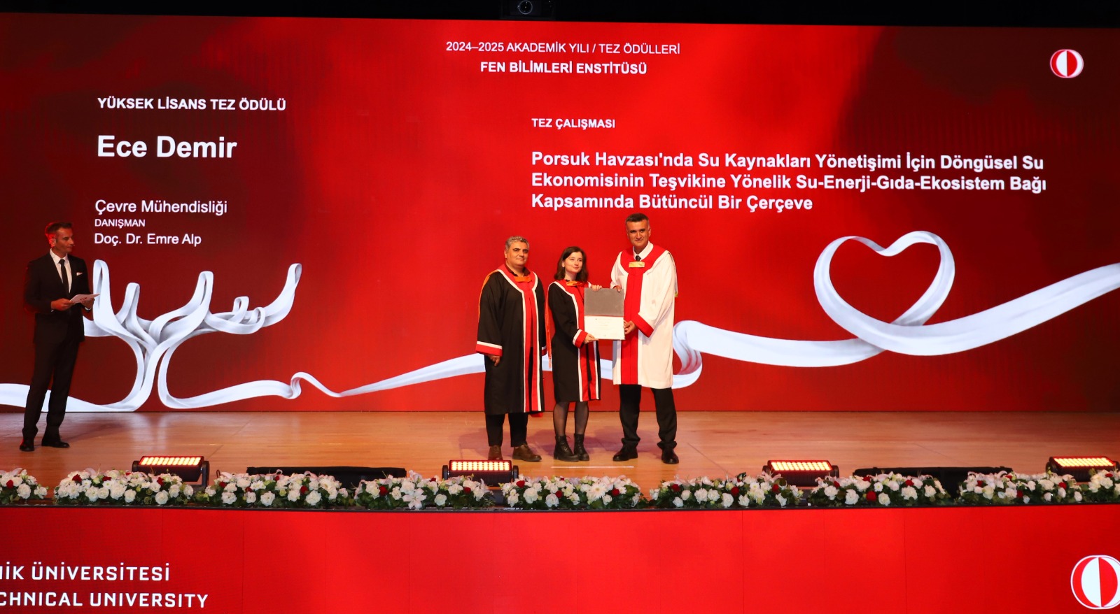 Ece Demir receiving The Best Thesis in Master of Science award for the 2024-2025 Academic Year